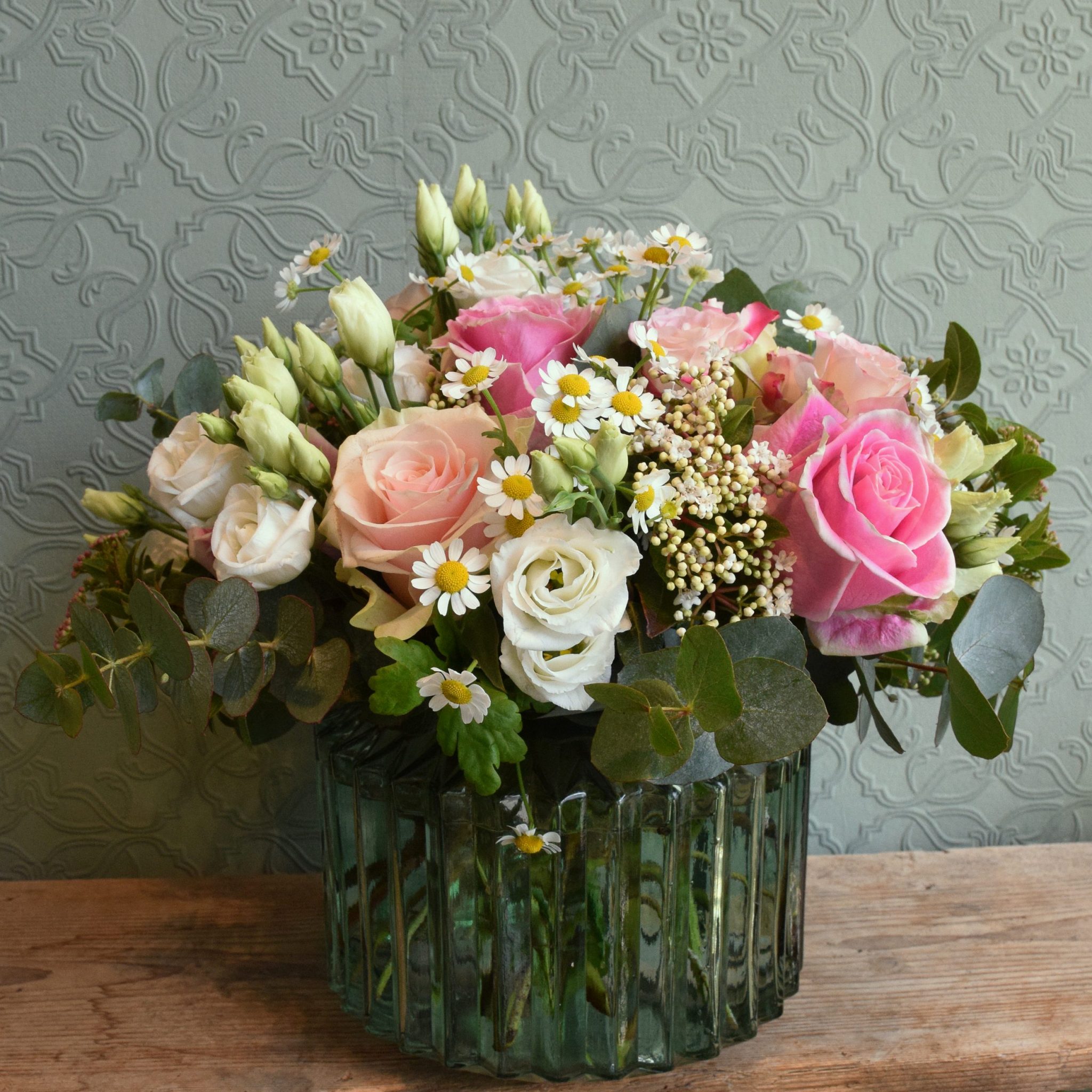 Seasonal Rose Vase - Kensington Flowers